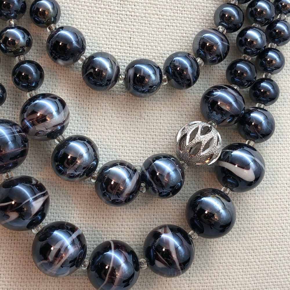 Antica Murrina Venezia handmade Murano Glass Necklace and Earrings..